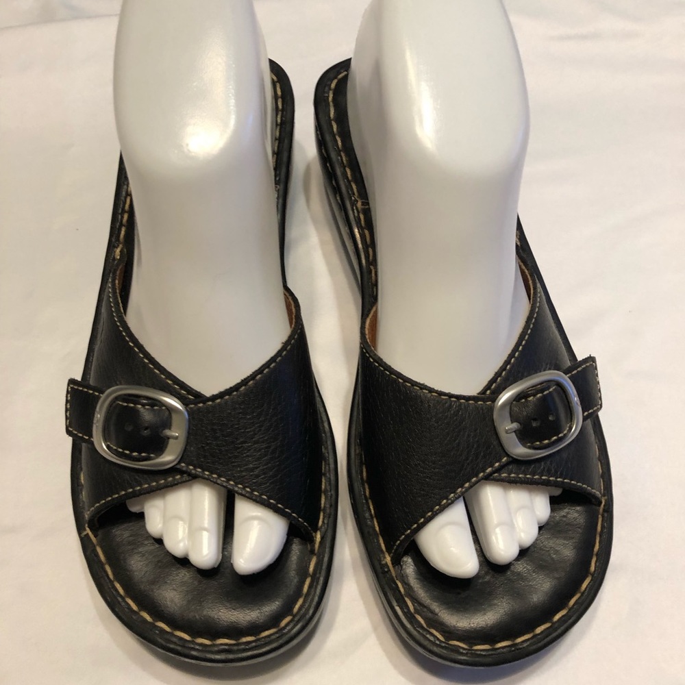 BORN Women's Sandals Leather Black Sz 39 US 8M